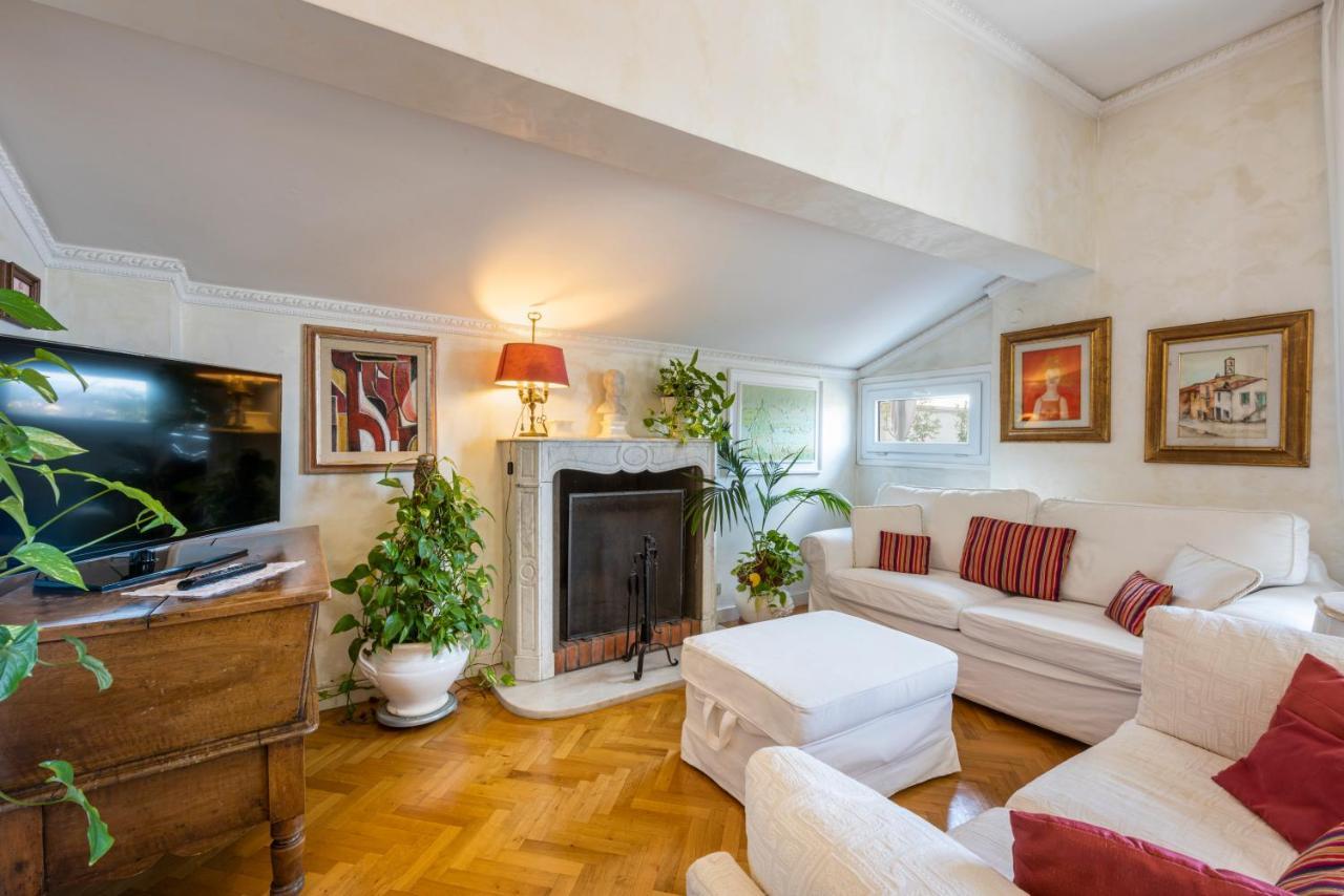 Exclusive Penthouse , Skyline View , With Parking Florença